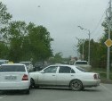 ДТП с участие двух "Тойот" спровоцировало пробку в Южно-Сахалинске
