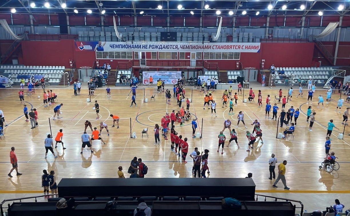Сахалинцы отличились на всероссийском фестивале по мини-волейболу в Улан-Удэ
