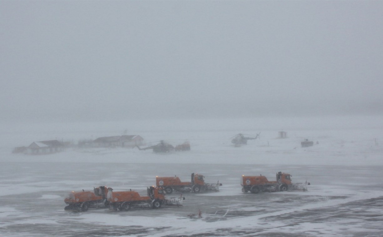 В аэропорту Южно-Сахалинска задержаны три рейса
