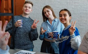 Политика и экономика