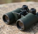 "Лжеохотник" украл бинокль из специализированного магазина в Холмске