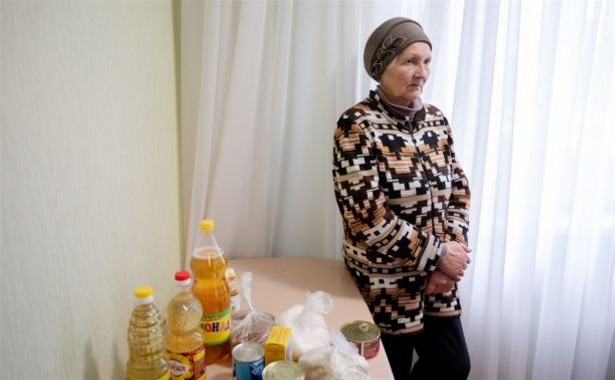 Выселенной на улицу сахалинской пенсионерке временно предоставят благоустроенное жилье