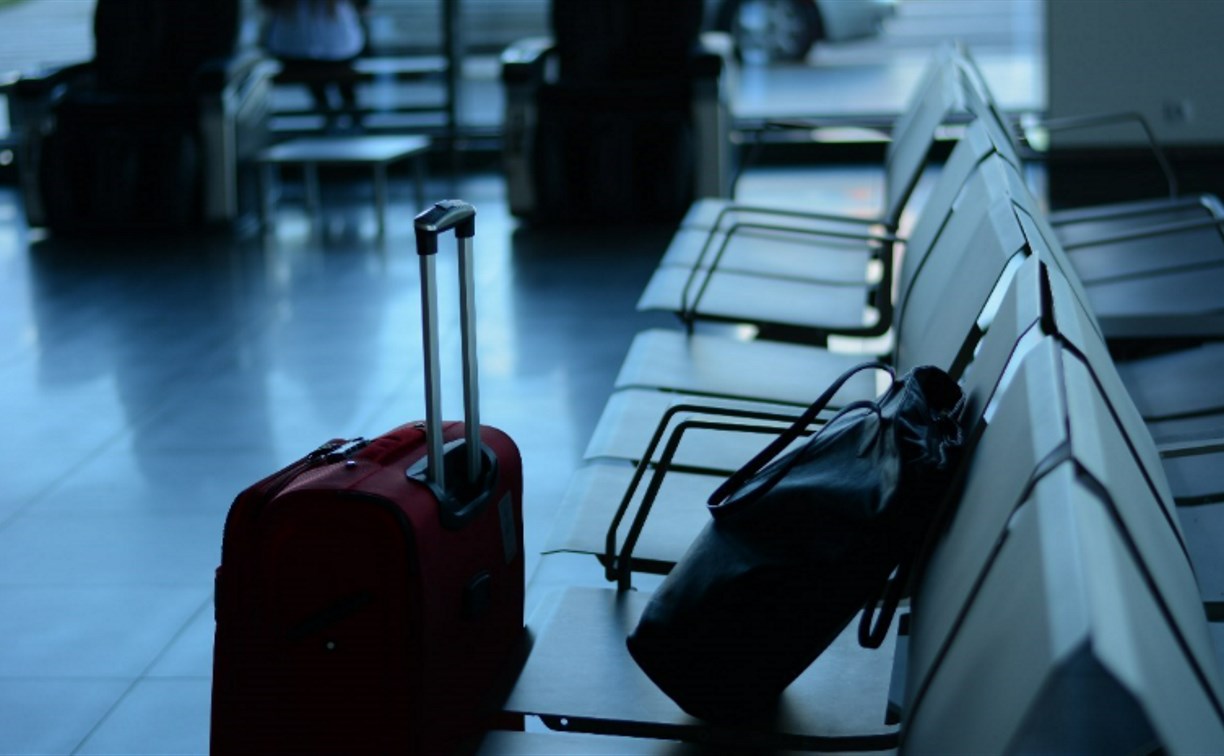 Транспортная прокуратура взяла на контроль ситуацию с утренней задержкой авиарейсов на Сахалине