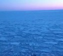 "Хана льду": припай взломало в популярных местах рыбалки на Сахалине