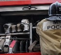 Пожарные ликвидировали возгорание в жилом доме в Холмске