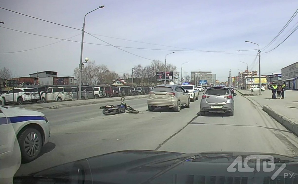Мотоциклист попал в ДТП в Южно-Сахалинске