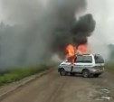 По дороге в Углегорск у троих пьяных мужчин загорелся микроавтобус