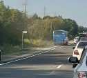 Очевидцы: водитель автобуса №111 в Аниве мчал по "встречке", рискуя жизнью пассажиров