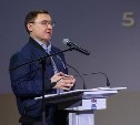 Владимир Якушев осмотрел на Дальнем Востоке ключевые объекты, построенные по народной программе "Единой России"