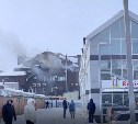 В Южно-Сахалинске загорелось здание бывшего комплекса "777"