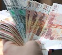 История наоборот: сахалинец сам себе уменьшил алименты, но долг вырос до 800 тысяч