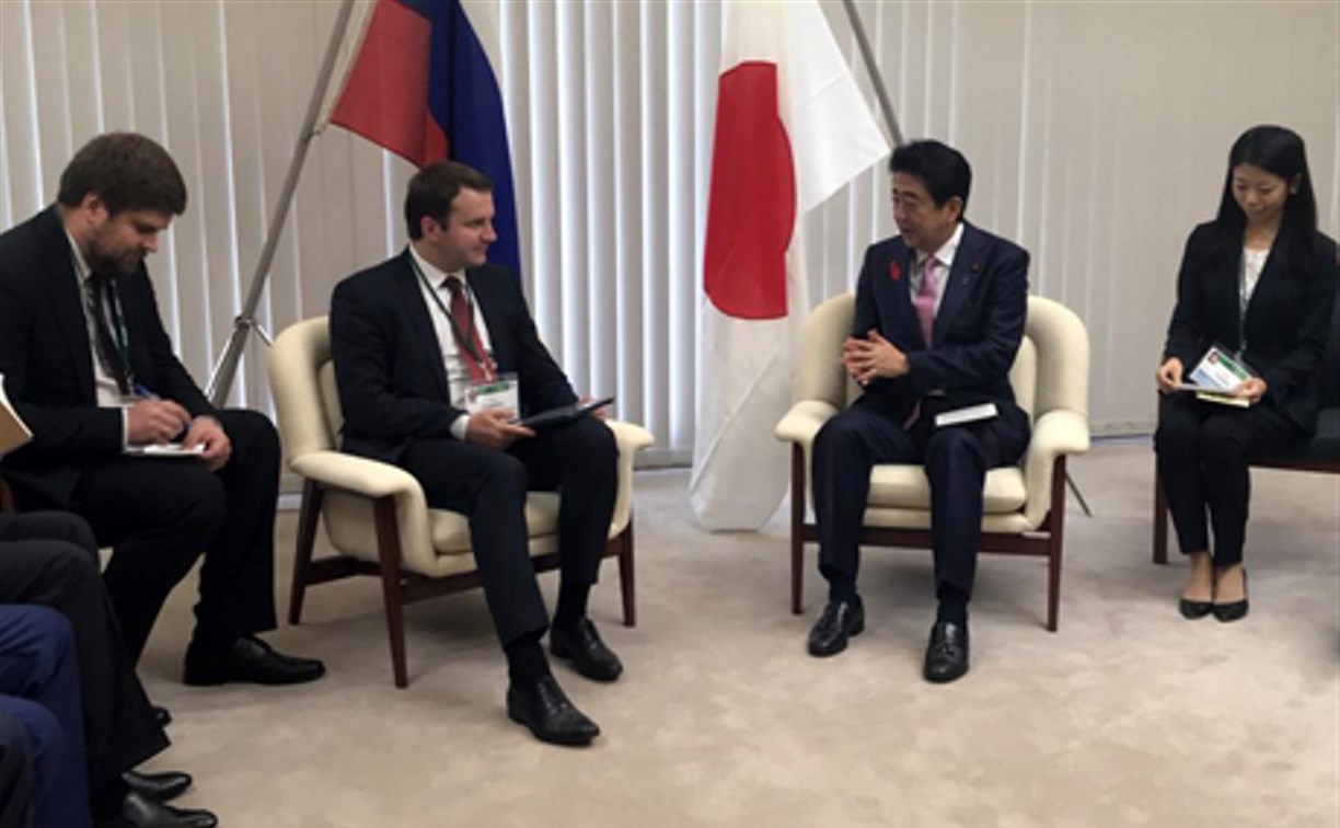 Максим Орешкин встретился с премьер-министром Японии Синдзо Абэ