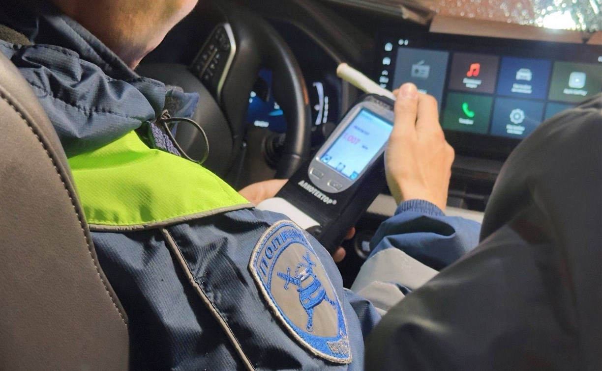 В колонию строго режима на 1,5 года отправили бесправника на Сахалине, часто выпивающего за рулем 