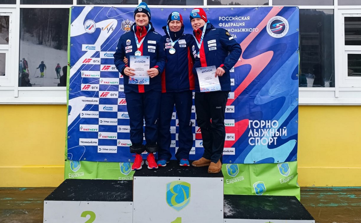 Сахалинец завоевал серебро этапа Кубка России по горнолыжному спорту