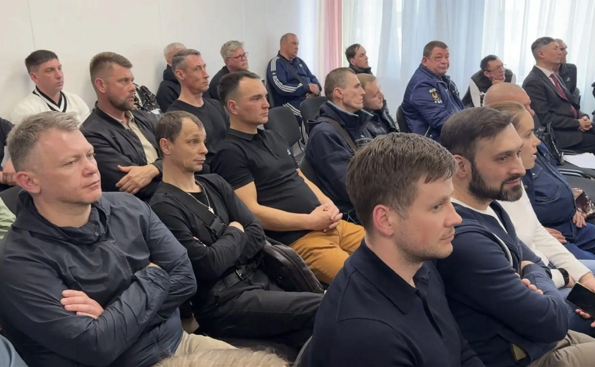 Многодетному ветерану СВО помогут найти работу и получить арендное жилье на Сахалине