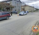 Ребёнок в Ново-Александровске выбежал из-за авто на дорогу и попал под колёса 