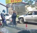 Мотоциклист попал под колеса внедорожника в Южно-Сахалинске