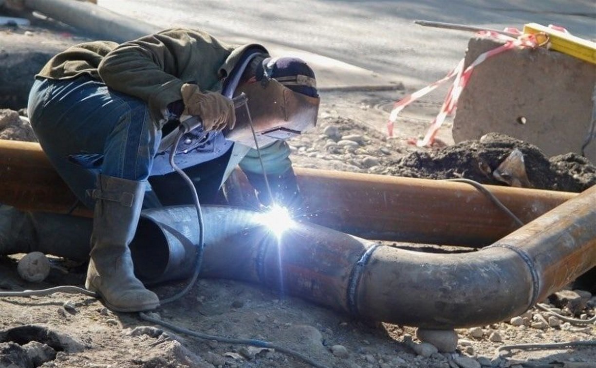 Новое повреждение обнаружили на Комсомольском коллекторе в Южно-Сахалинске