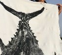 Выловленный у берегов Сахалина тунец-гигант стал картиной в японском стиле