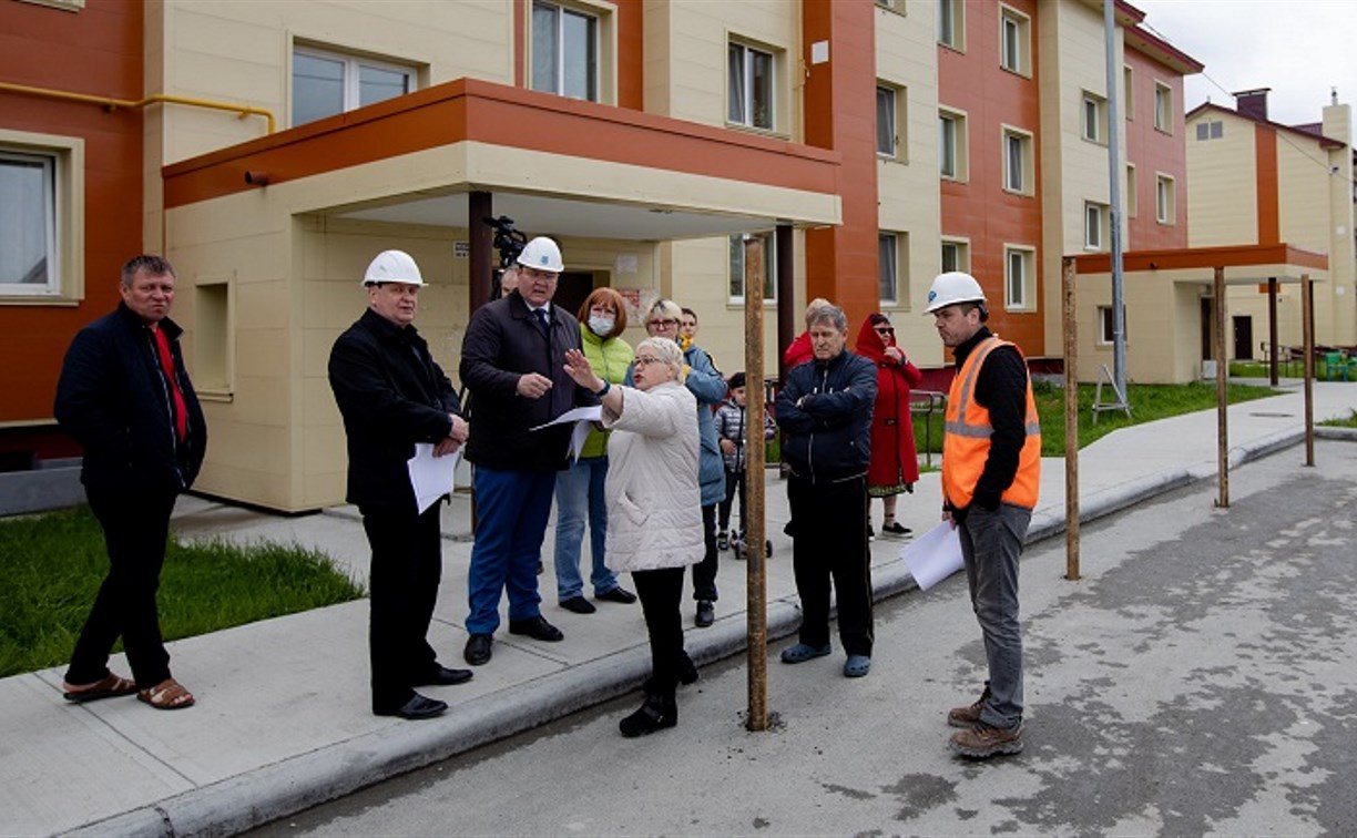 Дома для переселенцев из ветхого жилья возводят в Южно-Сахалинске