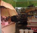 Соседи сверху затопили магазин бытовых товаров на Сахалине