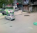 В Южно-Сахалинске на видео попал "крутой" разворот автомобилиста