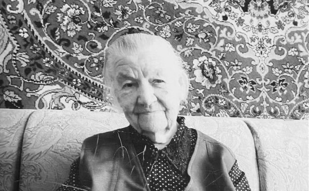 Не осталось никого из близких: в Охе в возрасте 99 лет скончалась ветеран труда Таисия Чугунова