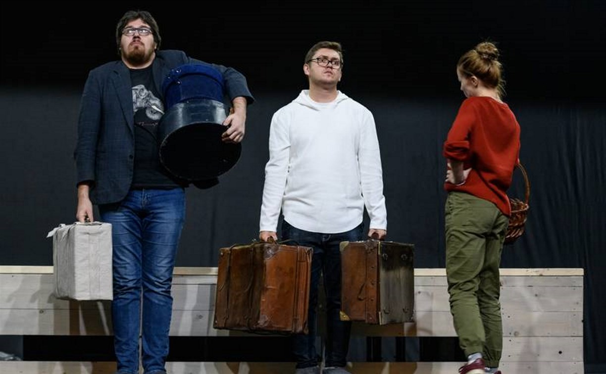 Юбилейный театральный сезон Чехов-центр откроет в онлайн и офлайн форматах