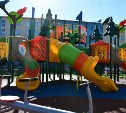 Мэр Поронайска попросил жителей не ломать новые площадки для отдыха и игр