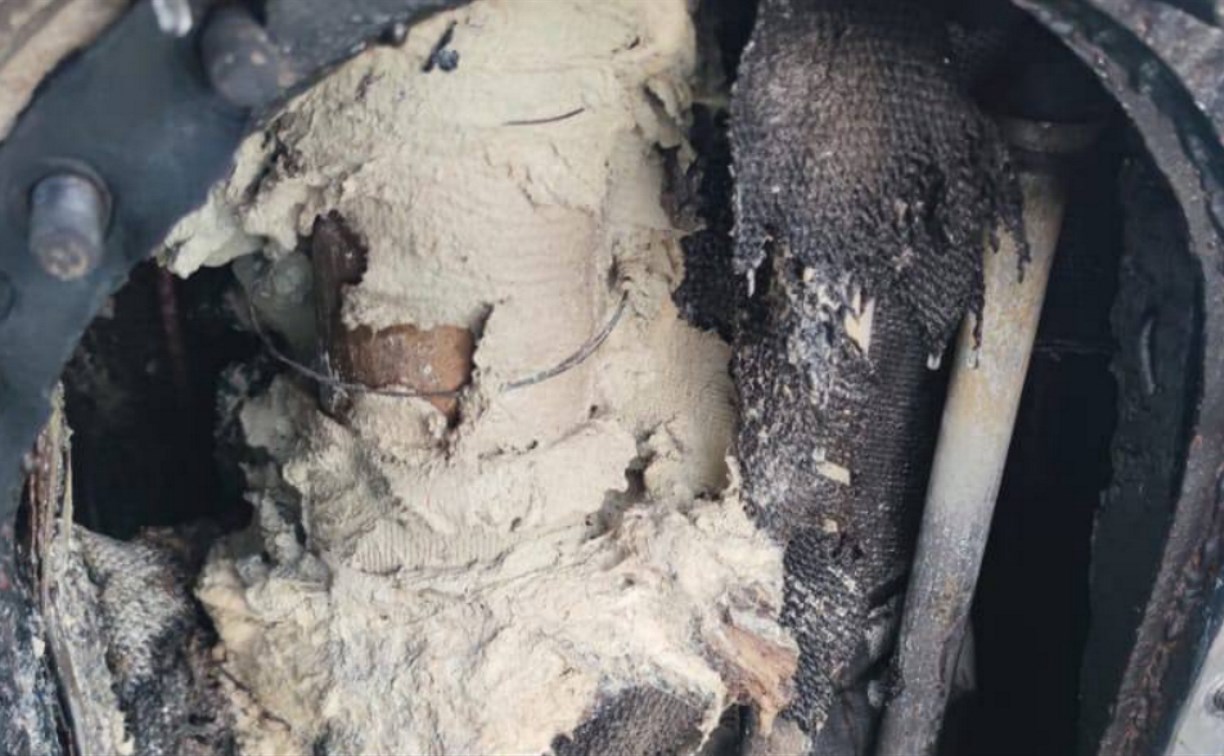 В Корсакове загорелся буксир "Буранный"