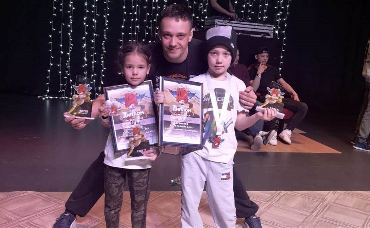 Юные сахалинские танцоры показали себя на чемпионате в Москве