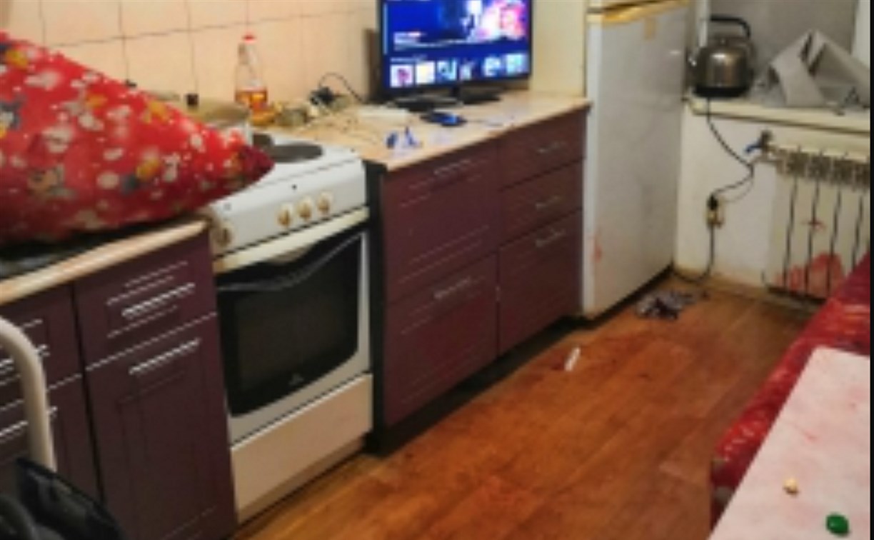 Житель Шахтерска 11 раз ударил ножом женщину, приехавшую в гости из Южно-Сахалинска