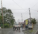 Две иномарки не поделили дорогу в 25 микрорайоне Южно-Сахалинска