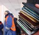 "3,5 тысячи нелегалов": на Сахалине раскрыли крупную сеть по организации незаконного пребывания мигрантов 