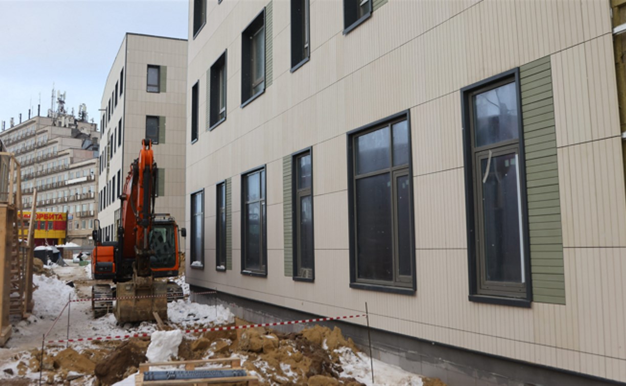 Современная поликлиника откроется в Холмске этим летом