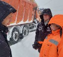 "Хоть бы по какому-то двору трактор пробежал": жители Горнозаводска жалуются на снег