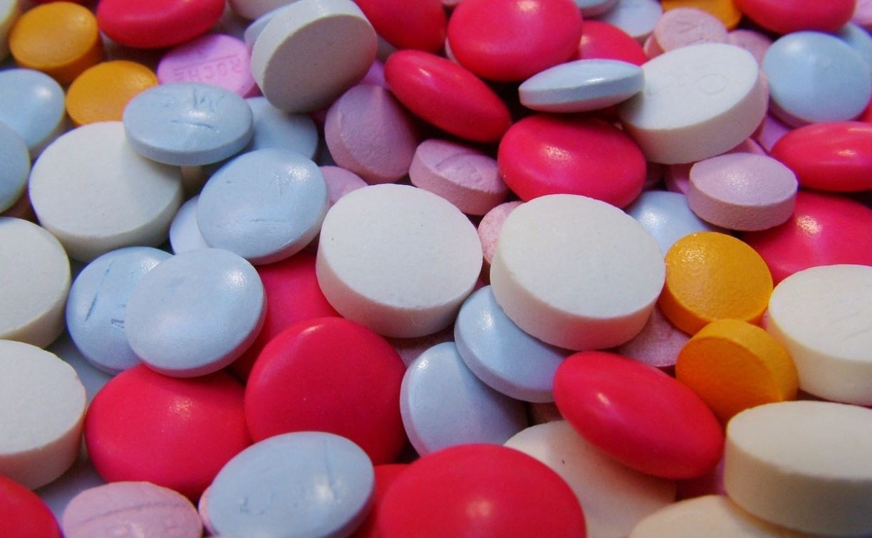 Из аптек могут исчезнуть почти 100 наименований импортных препаратов