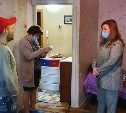 После падения двух детей с третьего этажа в Южно-Сахалинске, семья убрала ручки с окон