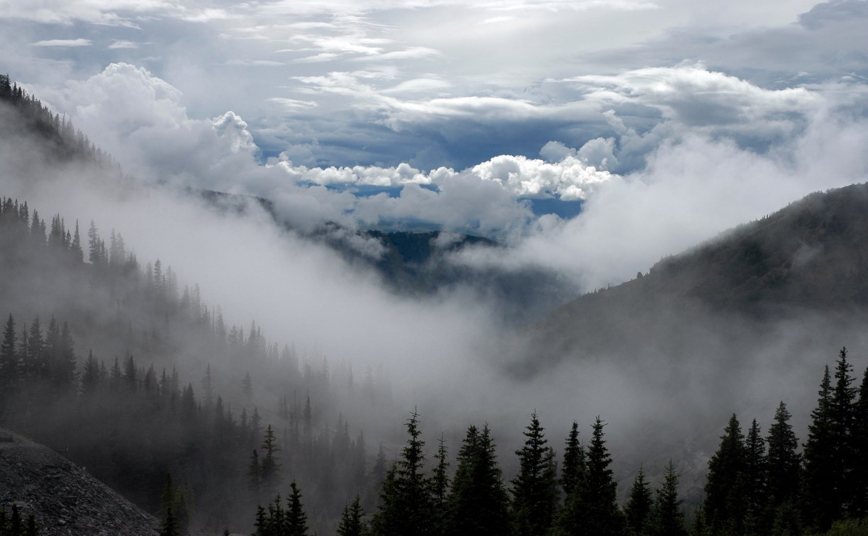Переохлаждённый туман ограничил видимость на аэродроме в Южно-Сахалинске
