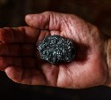 Почти 800 сахалинских угольщиков получают доплату к пенсиям