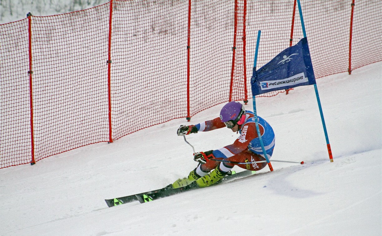 Победителей II этапов островных первенств по горнолыжному спорту определили в Южно-Сахалинске