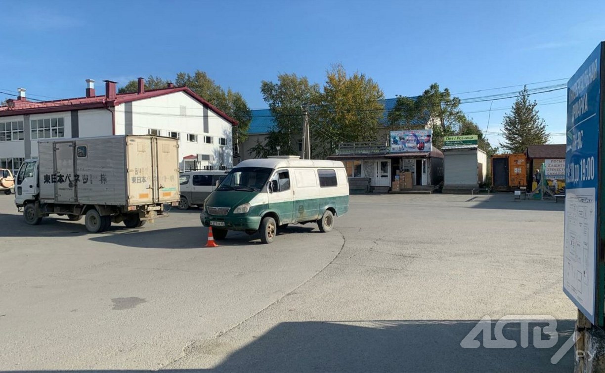 Очевидцев наезда автомобиля на пенсионерку продолжают искать в Южно-Сахалинске