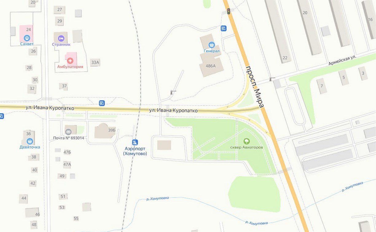 На аварийном перекрестке Мира – Куропатко в Южно-Сахалинске установили светофор