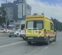 11-летний мальчик попал под машину скорой помощи в Южно-Сахалинске