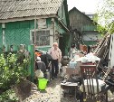 Ни депутаты, ни власти Южно-Сахалинска не могут победить свалку во дворе местного "Плюшкина"