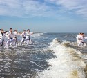 Тренировку на анивском пляже провели сахалинские каратисты