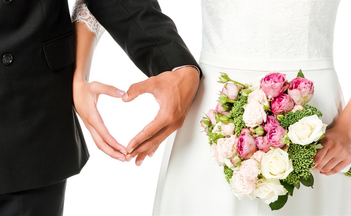 "Массовая регистрация браков" в красивую дату 21.10.2021 на Сахалине оказалась не очень массовой