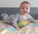Девятимесячному сахалинцу с тяжелым диагнозом требуется помощь для покупки спецпитания в Москве