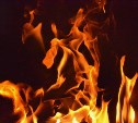 За ночь в Смирныховском районе сгорело 386 "квадратов" бесхозных построек