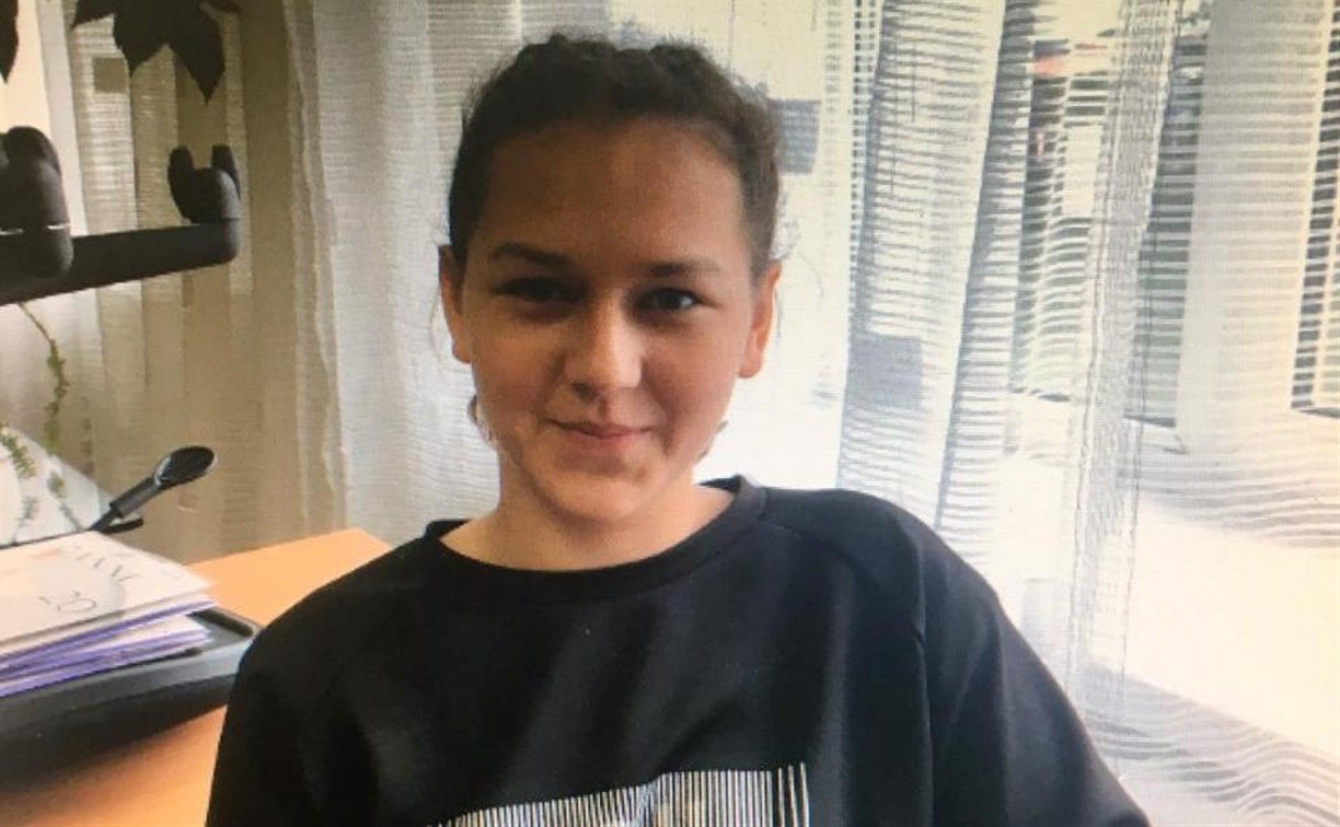 Полиция Анивы ищет 16-летнюю Елизавету Астукову
